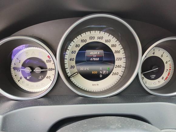 [温州·浙C] 二手奔驰奔驰E级2016款 E 200 轿跑车 灵动版