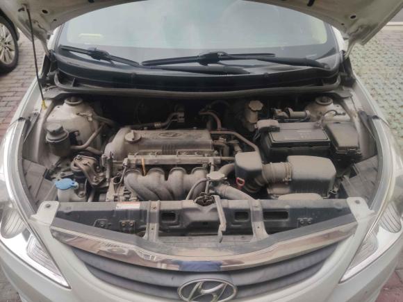 [无锡·豫N] 二手现代瑞纳2010款 三厢 1.4L 自动舒适型GS