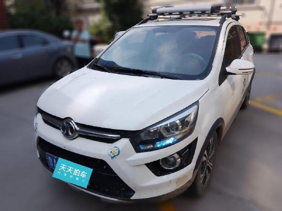 北京汽车绅宝X252015款 1.5L 手动精英型「济南二手车」「天天拍车」