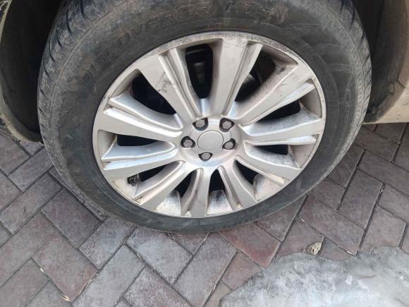 [济南·鲁A] 二手路虎揽胜极光2015款 2.0T 五门智耀版