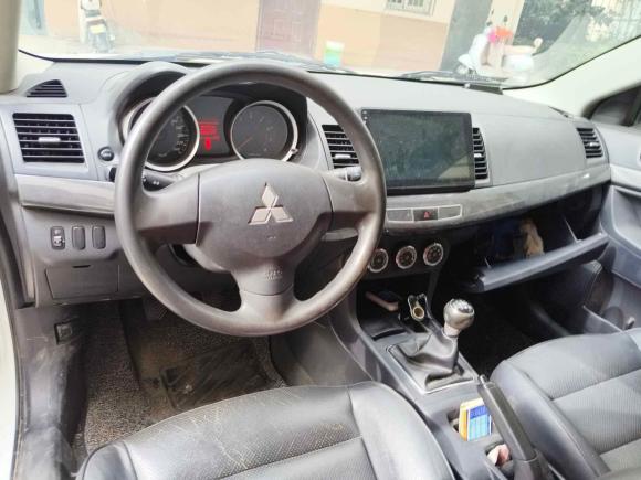 [苏州·苏E] 二手三菱翼神2013款 时尚版 1.8L 手动舒适型