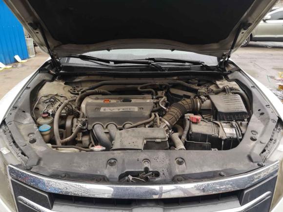 [无锡·苏B] 二手本田歌诗图2012款 2.4L 豪华版