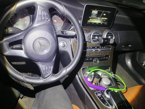 [济南·鲁F] 二手奔驰奔驰C级2015款 C 200 L 4MATIC