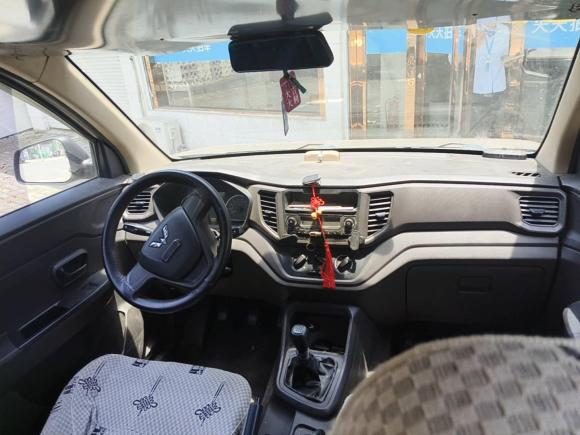 [上海·苏J] 二手五菱汽车五菱宏光V2021款 1.5L劲取版LAR