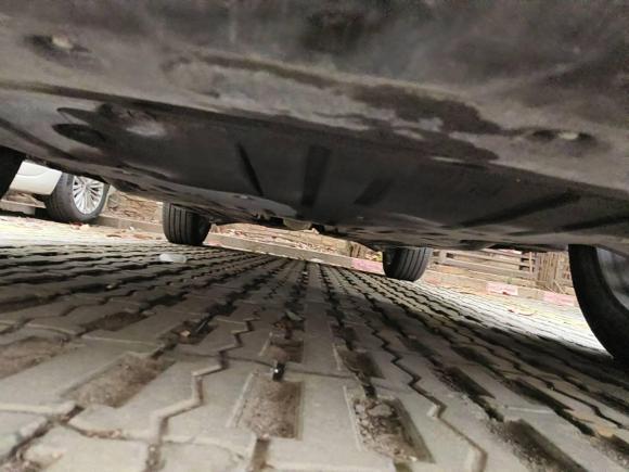 [常州·苏D] 二手路虎揽胜极光2020款 249PS R-DYNAMIC S 曜黑运动科技版