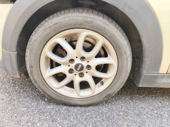 [杭州·浙A] 二手MINIMINI2014款 1.5T COOPER Fun