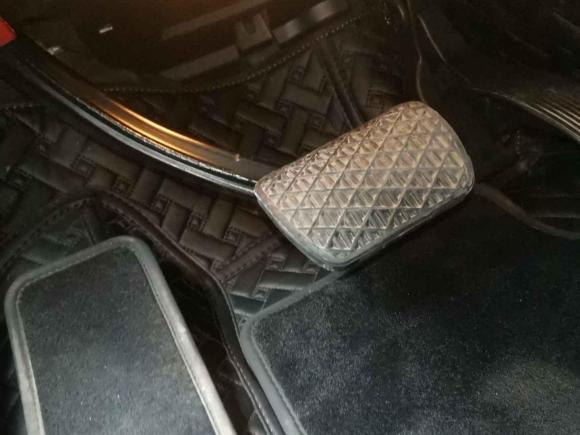 [上海·沪D] 二手奔驰奔驰GLE2017款 GLE 320 4MATIC 动感型