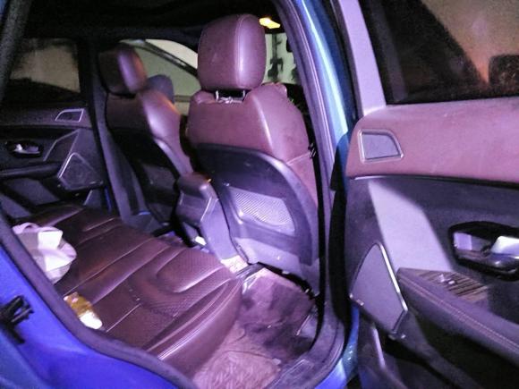 [杭州·浙A] 二手陆风陆风X72015款 2.0T 全景尊贵版