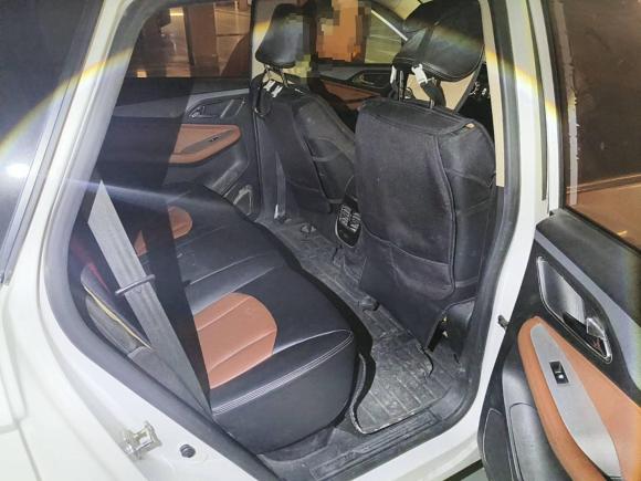 [合肥·皖A] 二手宝骏宝骏5602016款 1.8L 手动精英型