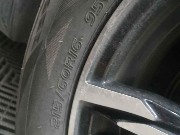 [佛山·粤A] 二手三菱格蓝迪2007款 2.4 七座舒适版