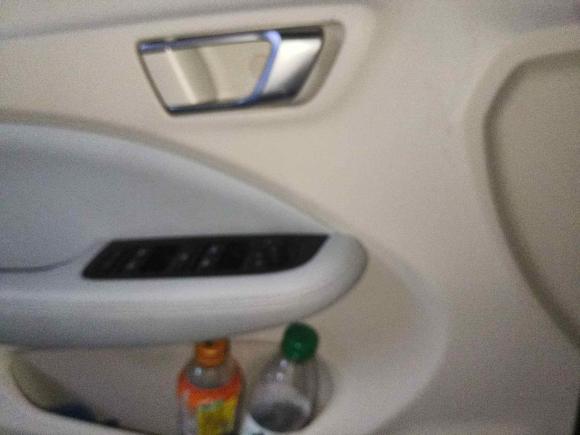 [成都·川A] 二手零跑汽车零跑T032023款 310轻享版