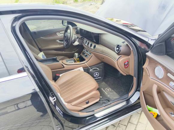 [上海·沪C] 二手奔驰奔驰E级2020款 改款 E 300 L 殊享版