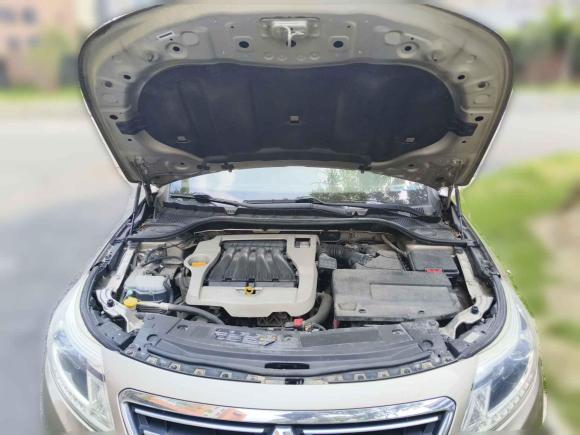 [合肥·皖A] 二手雷诺纬度2013款 2.0L CVT豪华导航版