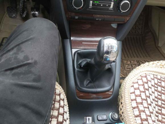 [上海·沪C] 二手斯柯达明锐2013款 1.6L 手动逸俊版