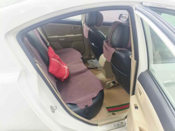 [西安·陕A] 二手马自达马自达32012款 1.6L 自动经典标准型