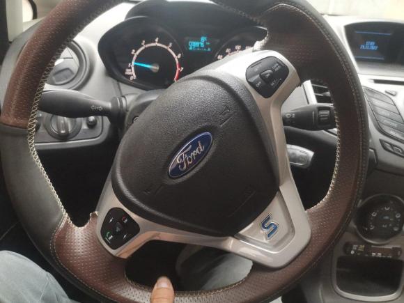 [武汉·鄂A] 二手福特嘉年华2013款 两厢 1.5L 手动风尚型