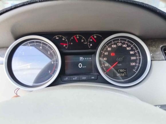 [南昌·赣A] 二手标致标致5082011款 2.3L 自动旗舰版