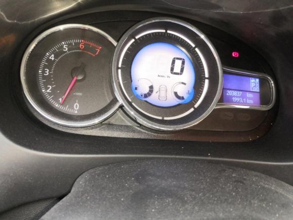 [苏州·苏E] 二手雷诺风朗2015款 2.0L 时尚版