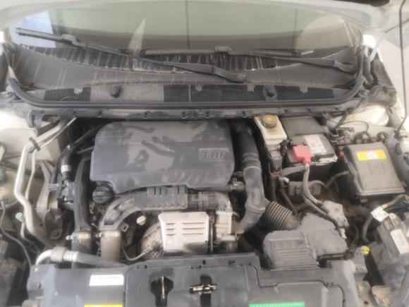 [西安·陕A] 二手标致标致308S2015款 1.2T 自动尚驰版