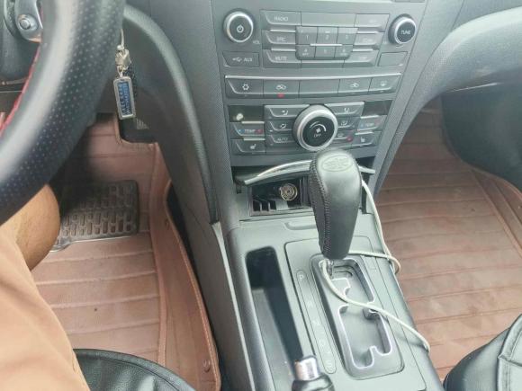 [青岛·鲁U] 二手奔腾奔腾B702014款 2.0L 自动豪华型