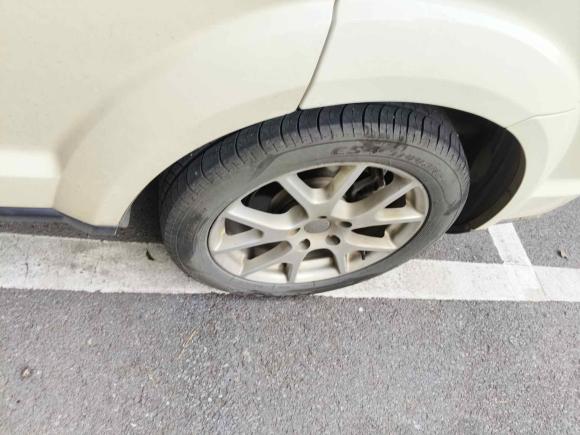 [金华·浙G] 二手道奇酷威2013款 2.4L 两驱尊尚版