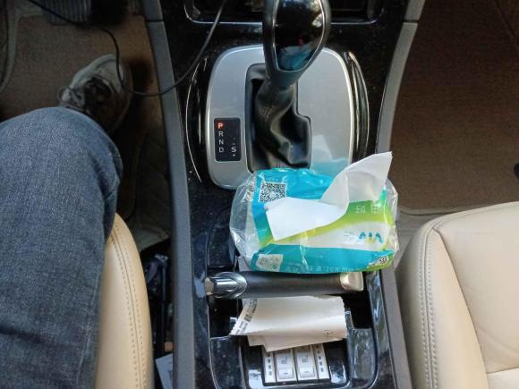 [南京·苏A] 二手福特麦柯斯2008款 2.3L 7座豪华型