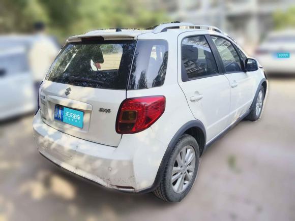 [济南·鲁A] 二手铃木天语 SX42013款 1.6L 自动酷锐型