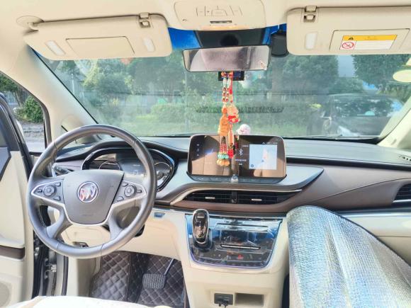 [上海·沪F] 二手别克别克GL82020款 陆上公务舱 652T 尊贵型