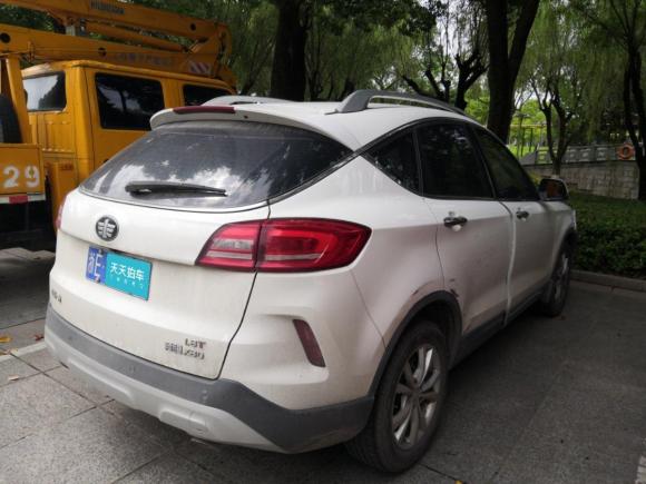 [湖州·浙E] 二手奔腾奔腾X802017款 1.8T 自动豪华型