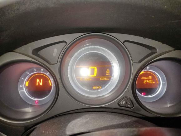 [武汉·鄂A] 二手雪铁龙雪铁龙C4L2013款 1.8L 自动劲享版