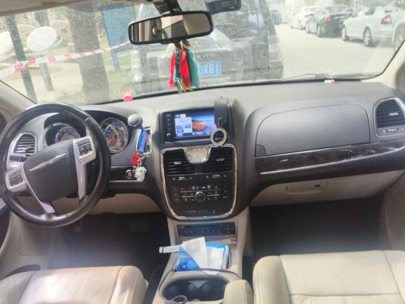 [上海·沪A] 二手克莱斯勒大捷龙2013款 3.6L 豪华版