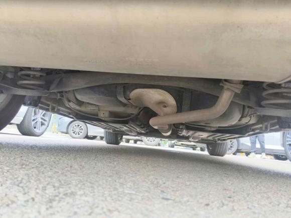 [深圳·粤B] 二手铃木锋驭2014款 1.6L 手动两驱精英型