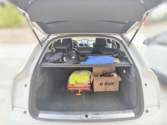 [济南·辽A] 二手奥迪奥迪Q32015款 35 TFSI 舒适型