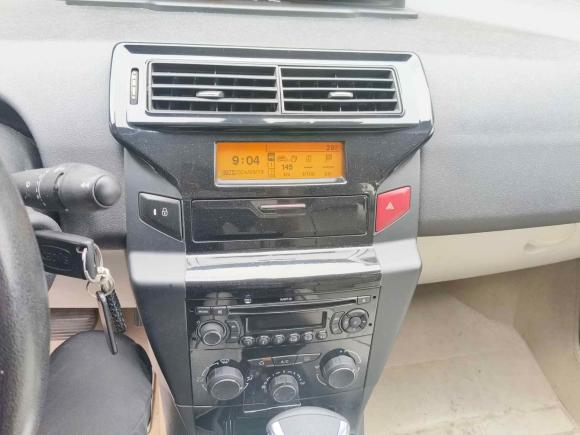 [武汉·鄂A] 二手雪铁龙世嘉2014款 VTS版 1.6L 自动品尚型