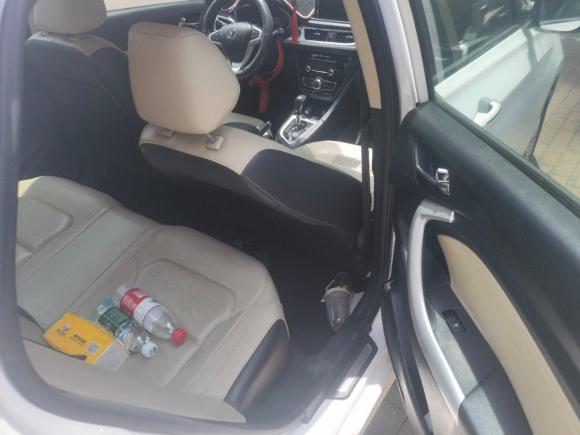 [常州·苏D] 二手长安悦翔V72015款 1.6L 自动乐享型 国IV