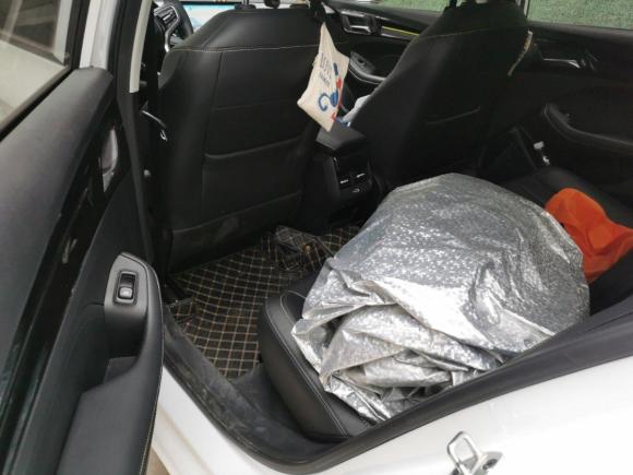 [广州·川R] 二手荣威荣威i52021款 1.5L CVT星耀版