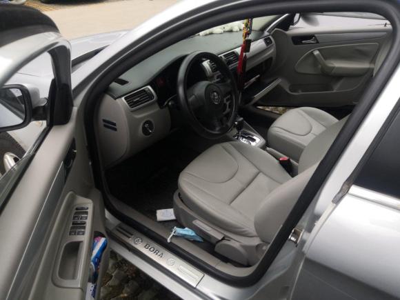 [上海·鄂A] 二手大众宝来2011款 1.6L 自动时尚型