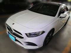 [济南·鲁A] 奔驰奔驰A级2020款 改款二 A 180 L 运动轿车