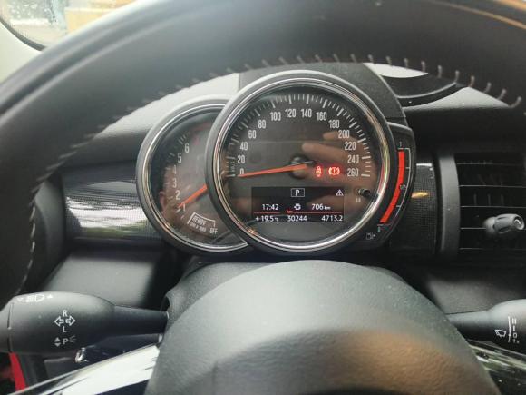 [上海·沪A] 二手MINIMINI2019款 1.5T COOPER 艺术家 五门版