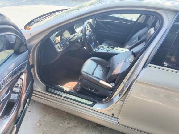 [上海·苏U] 二手宝马宝马5系2014款 525Li 豪华设计套装