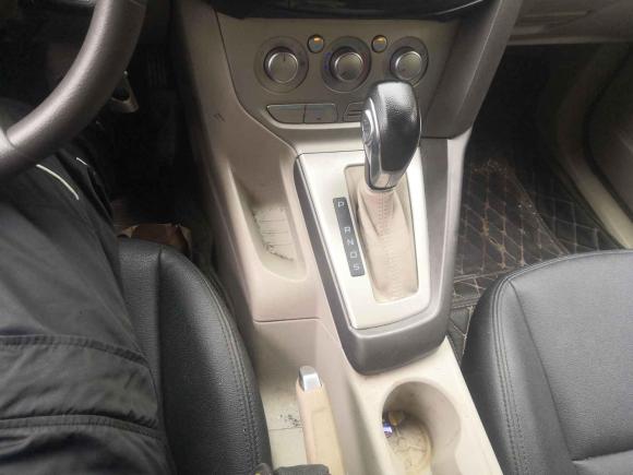 [合肥·苏L] 二手福特福克斯2012款 三厢 1.6L 自动舒适型