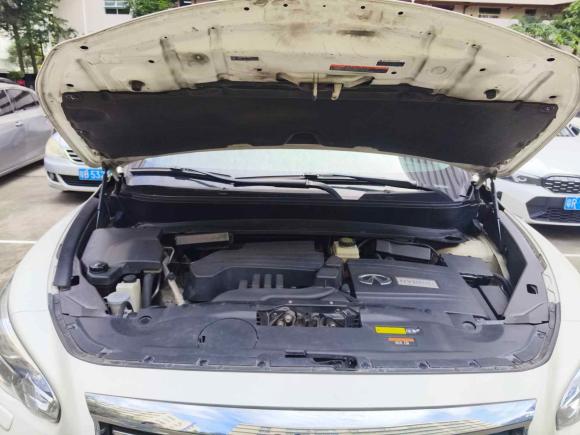 [深圳·粤B] 二手英菲尼迪英菲尼迪QX602014款 2.5 S/C Hybrid 两驱卓越版