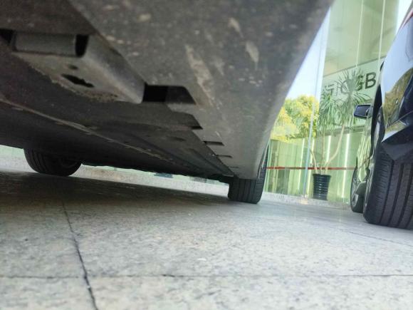 [上海·沪A] 二手比亚迪汉2022款 EV 创世版 715KM前驱尊荣型