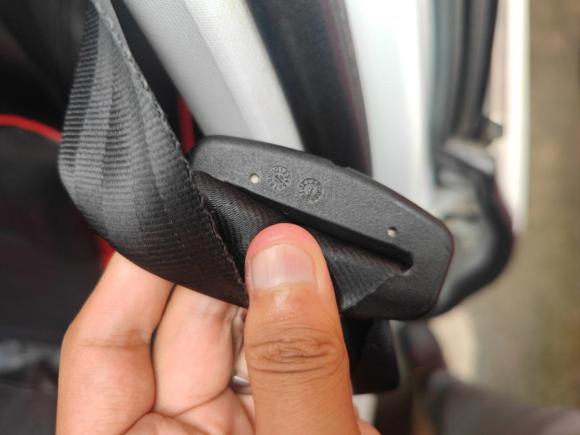 [义乌·浙G] 二手标致标致3082016款 1.6L 自动豪华版