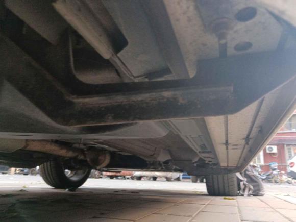 [北京·京L] 二手路虎揽胜极光2014款 2.0T 5门耀动版