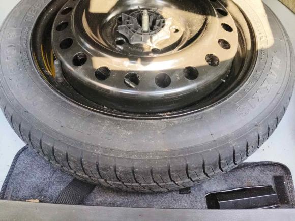 [上海·苏U] 二手别克君威2014款 2.0L 领先时尚型