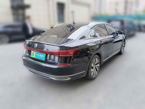 [上海·沪A] 二手大众帕萨特新能源2022款 430PHEV 混动精英版