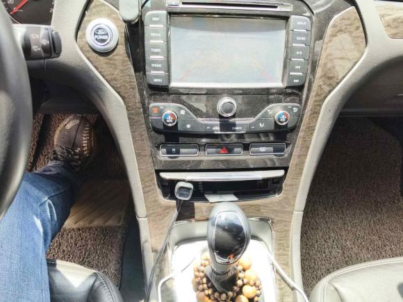 [苏州·沪C] 二手福特蒙迪欧-致胜2011款 2.0L GTDi200豪华型