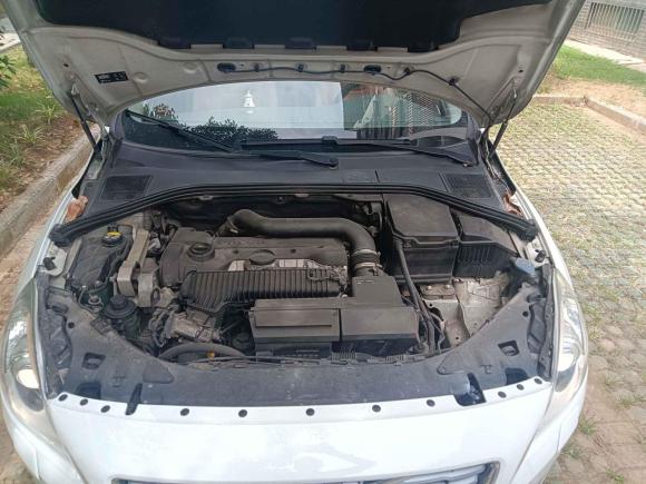 [苏州·苏E] 二手沃尔沃沃尔沃V602013款 T5 舒适版