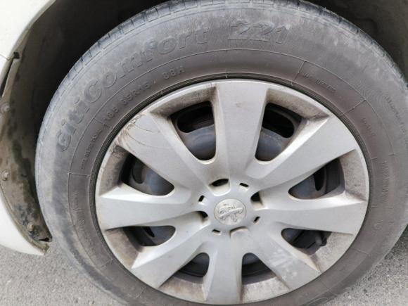 [上海·豫B] 二手标致标致3012016款 1.6L 手动舒适版